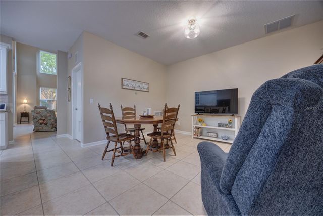 901 WYNBROOK LANE, Deland, FL 32724