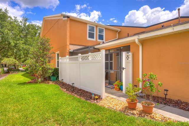 901 WYNBROOK LANE, Deland, FL 32724