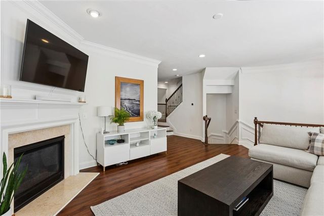 343 Ardmore Court NW, Atlanta, GA 30309