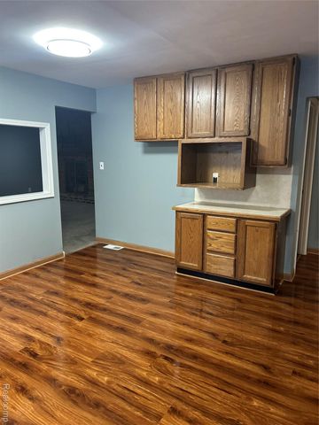 1290 Hunter Road, Brighton, MI 48114