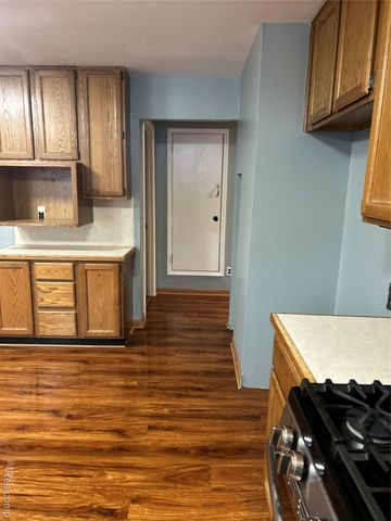 1290 Hunter Road, Brighton, MI 48114