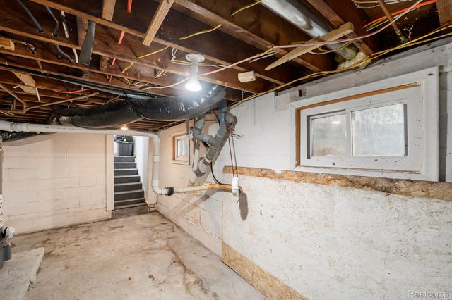 1290 Hunter Road, Brighton, MI 48114