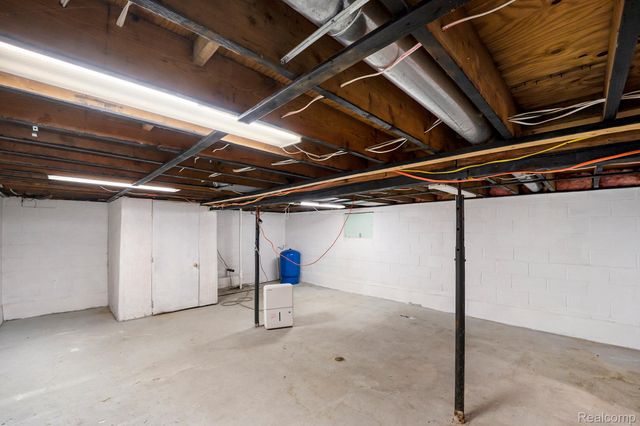 1290 Hunter Road, Brighton, MI 48114