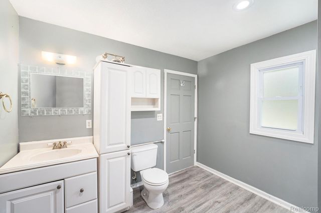 1290 Hunter Road, Brighton, MI 48114