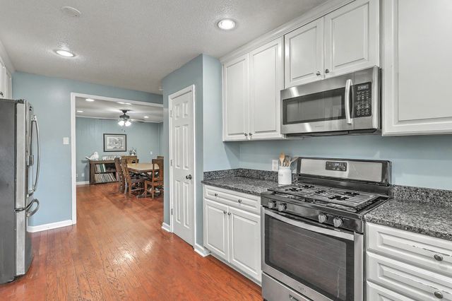 203 Shaftesbury Lane, Summerville, SC 29485