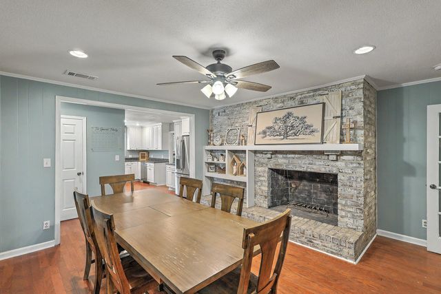 203 Shaftesbury Lane, Summerville, SC 29485