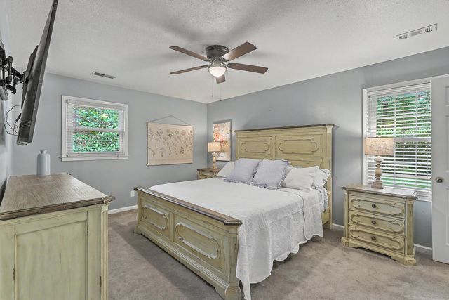 203 Shaftesbury Lane, Summerville, SC 29485