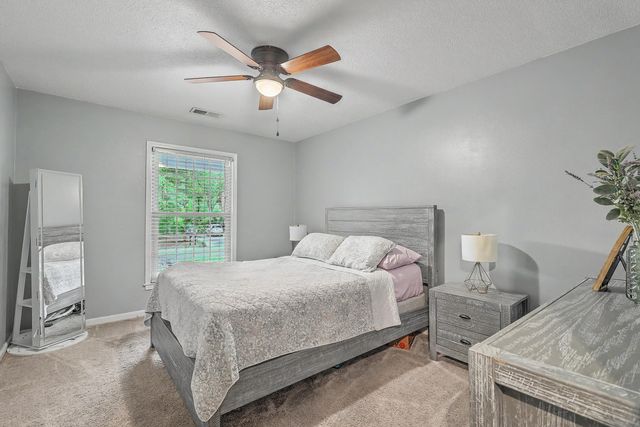 203 Shaftesbury Lane, Summerville, SC 29485