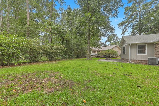 203 Shaftesbury Lane, Summerville, SC 29485