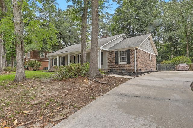 203 Shaftesbury Lane, Summerville, SC 29485