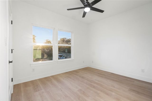 4230 Aztec, Dallas, TX 75216