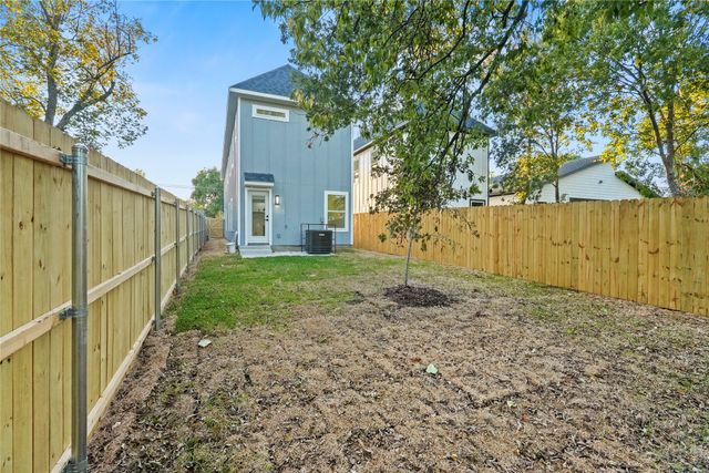 4230 Aztec, Dallas, TX 75216