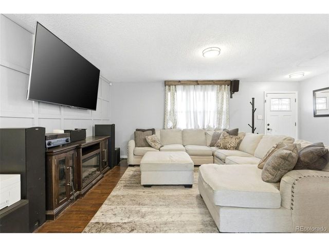 14470 Pensacola Dr, Denver, CO 80239