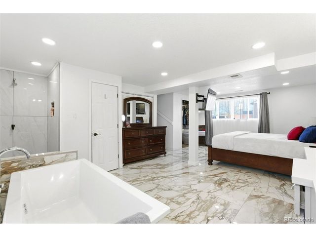 14470 Pensacola Dr, Denver, CO 80239