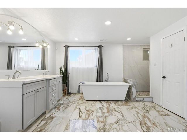 14470 Pensacola Dr, Denver, CO 80239