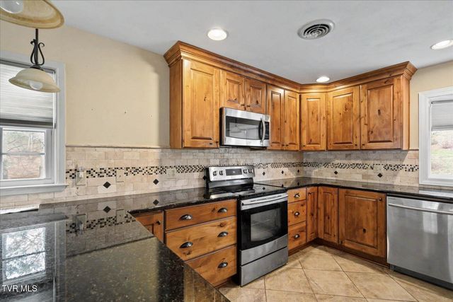 4525 Chickasaw Road, Kingsport, TN 37664