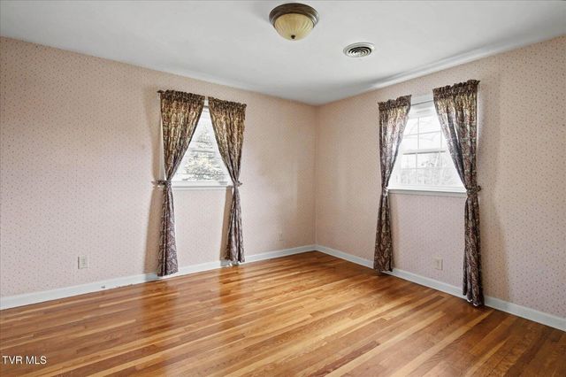 4525 Chickasaw Road, Kingsport, TN 37664