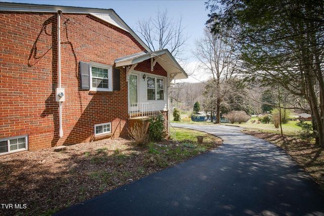 4525 Chickasaw Road, Kingsport, TN 37664