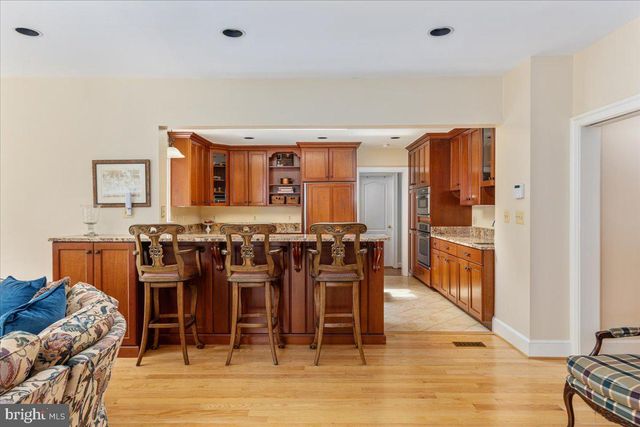 7131 WOODLAND DR, Springfield, VA 22151