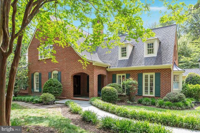 7131 WOODLAND DR, Springfield, VA 22151