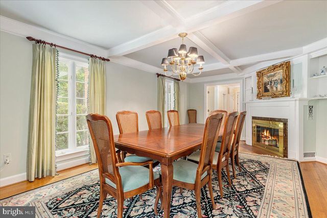 7131 WOODLAND DR, Springfield, VA 22151