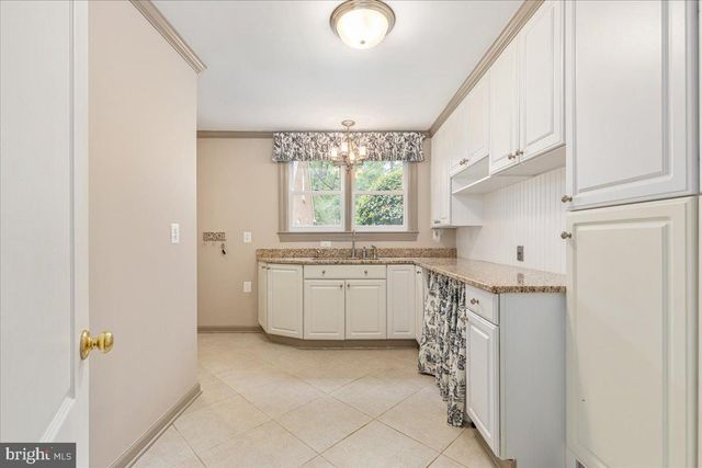7131 WOODLAND DR, Springfield, VA 22151