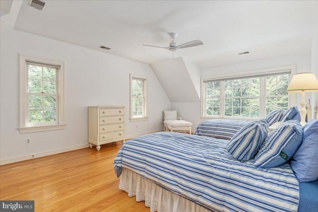 7131 WOODLAND DR, Springfield, VA 22151