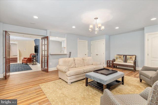 7131 WOODLAND DR, Springfield, VA 22151