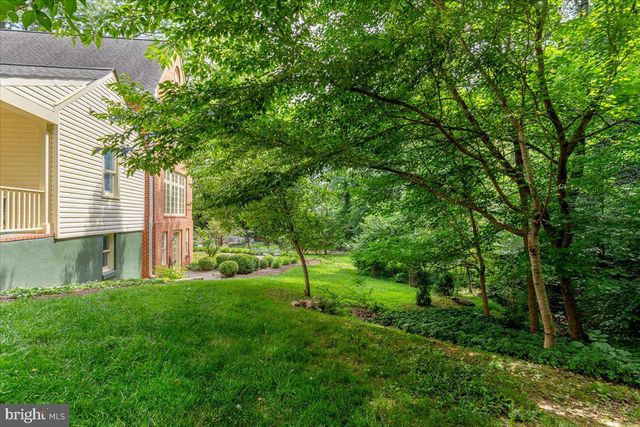 7131 WOODLAND DR, Springfield, VA 22151