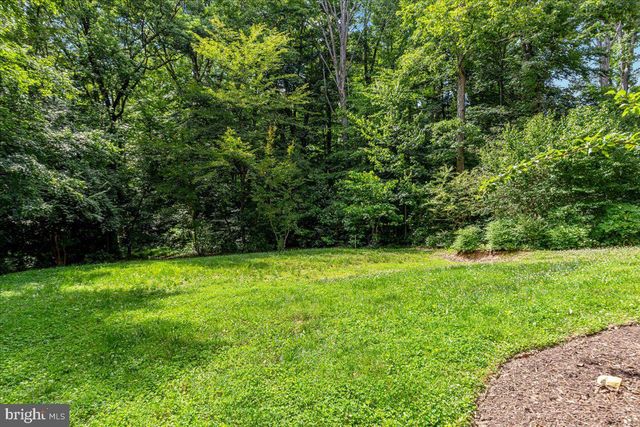7131 WOODLAND DR, Springfield, VA 22151