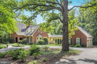 7131 WOODLAND DR, Springfield, VA 22151