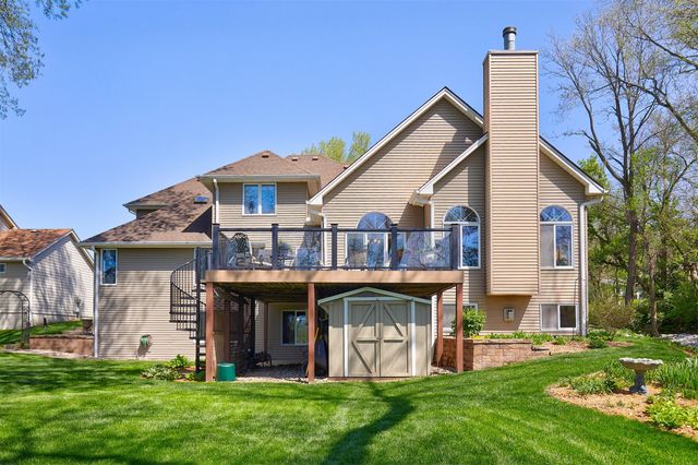 9150 Aurora Avenue, Urbandale, IA 50322