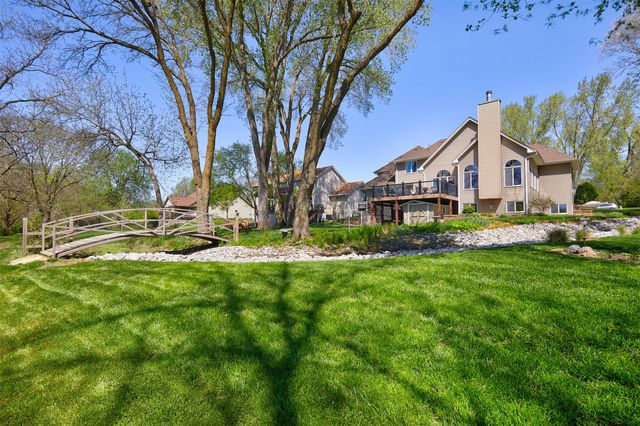 9150 Aurora Avenue, Urbandale, IA 50322