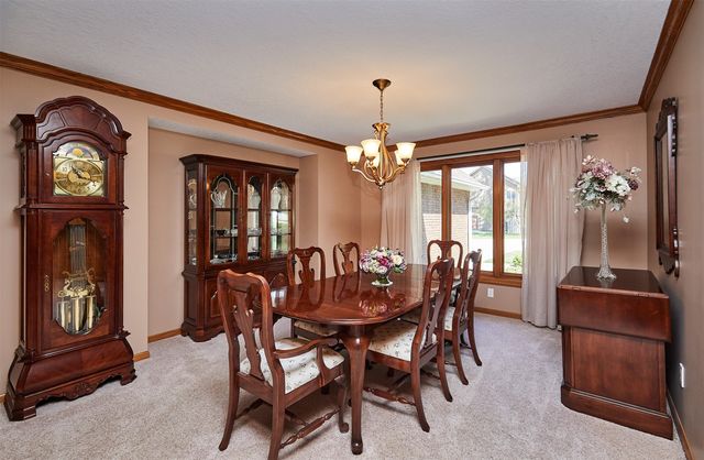 9150 Aurora Avenue, Urbandale, IA 50322