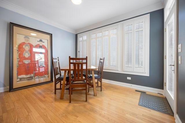 38 Bluestone Drive, St. Charles, IL 60174