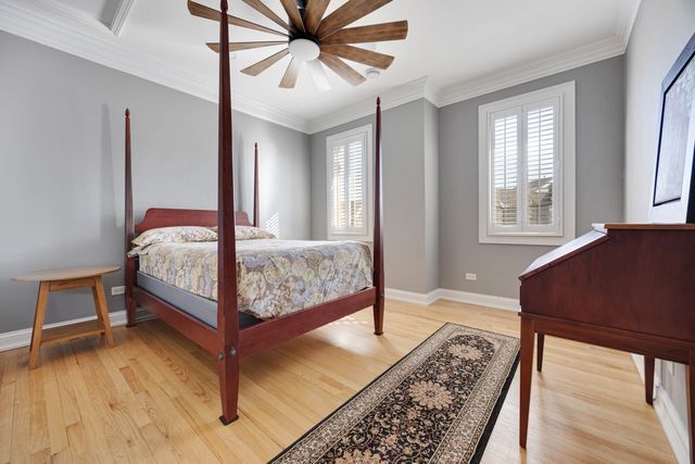 38 Bluestone Drive, St. Charles, IL 60174