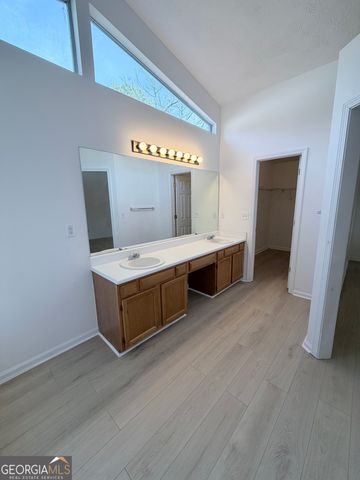 1644 Crestfield Lane, Lawrenceville, GA 30043