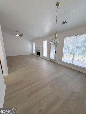 1644 Crestfield Lane, Lawrenceville, GA 30043