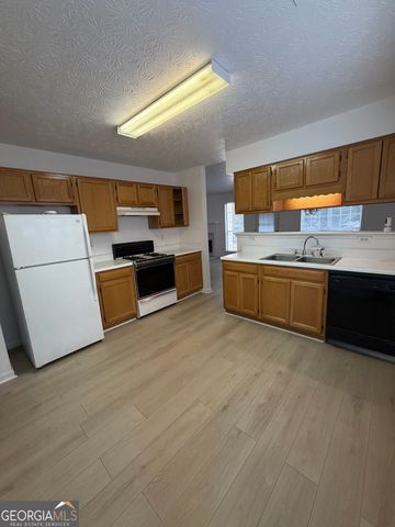 1644 Crestfield Lane, Lawrenceville, GA 30043