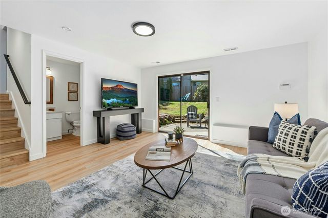 4613 SW 316th Place, Federal Way, WA 98023