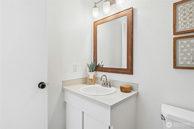 4613 SW 316th Place, Federal Way, WA 98023