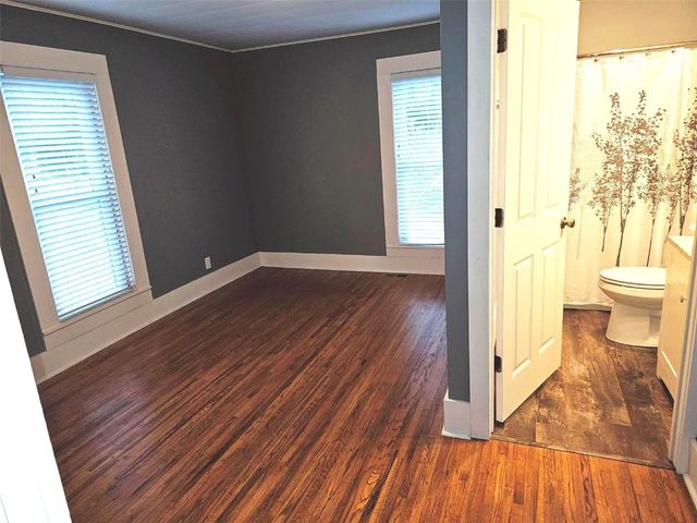 1112 A Avenue, Vinton, IA 52349