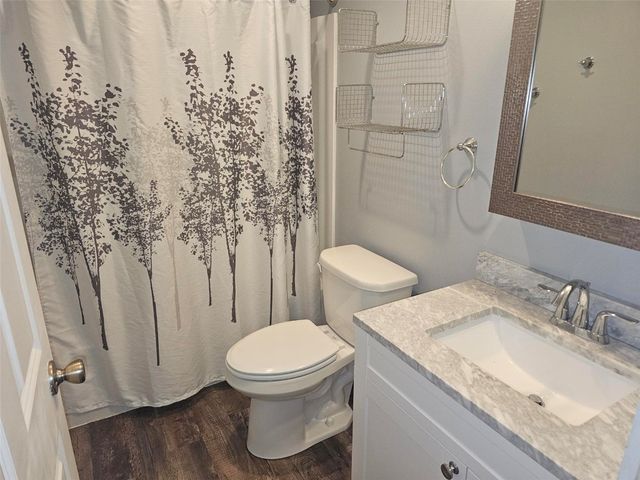 1112 A Avenue, Vinton, IA 52349