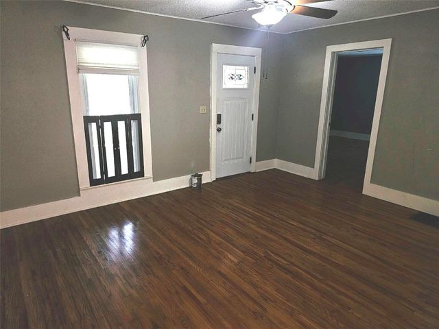 1112 A Avenue, Vinton, IA 52349