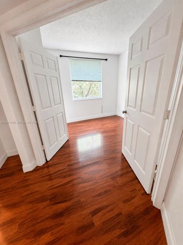 17145 N Bay Road 4307, Sunny Isles Beach, FL 33160