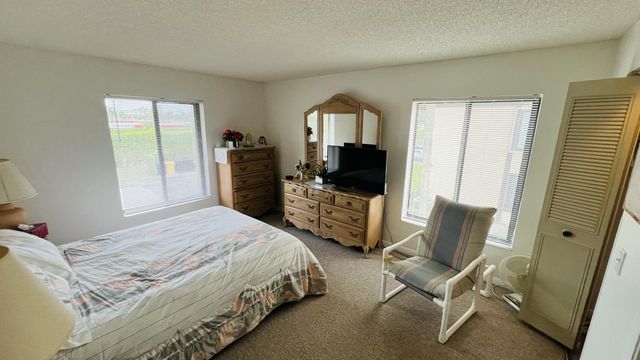 827 SKY PINE Way A2, Greenacres, FL 33415