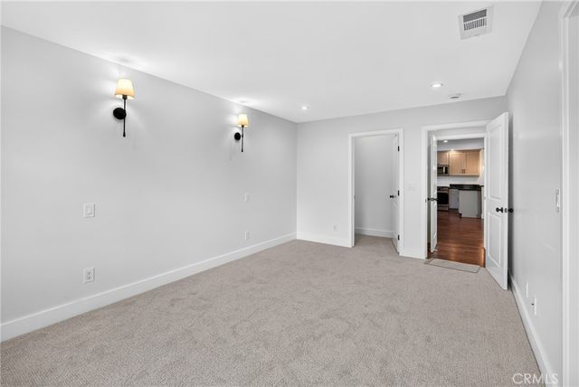 19352 Brookhurst, Huntington Beach, CA 92646