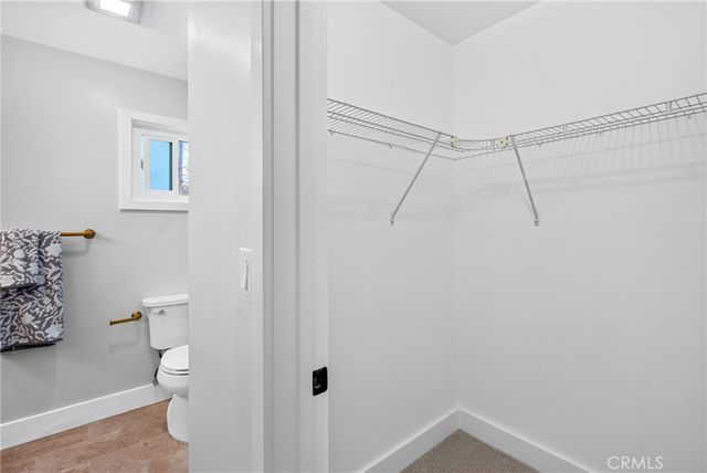19352 Brookhurst, Huntington Beach, CA 92646