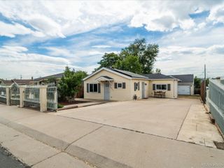 3090 W Hawthorne Place, Denver, CO 80221
