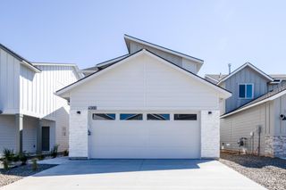 4988 S Amorita Ave, Meridian, ID 83642